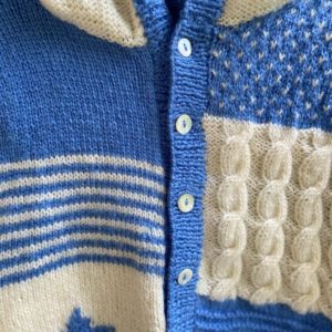 Hand-knitted pullover with colourful squares for boys and girls - 4 to 6 years (Code-UK53NC77C)