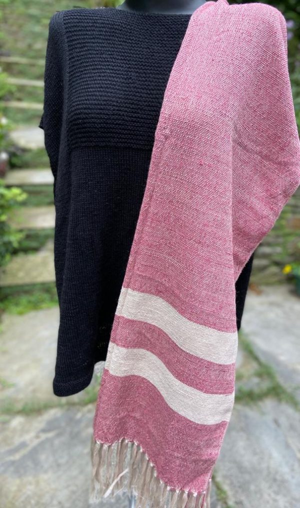 Handwoven woolen stole with side border (Code-UW198PLPF)