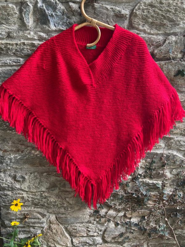 Hand knitted free size poncho (Code-UW232N211F)