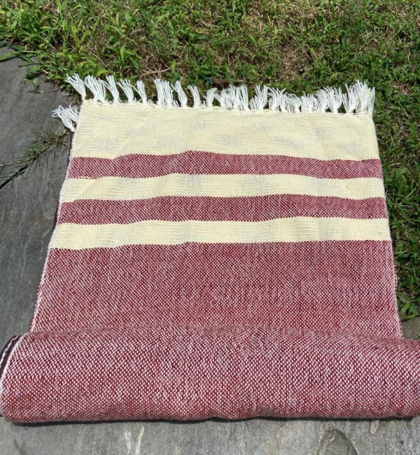 Handwoven two color floor mat (Code-UU246NC120)