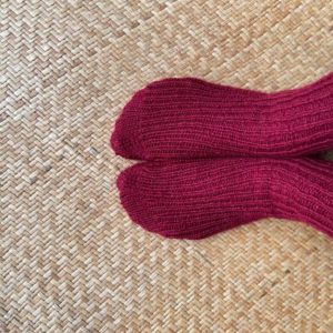 Hand Knitted Ribbed Socks (Code-UM241N029)